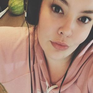 Meet your Posher, Vicky